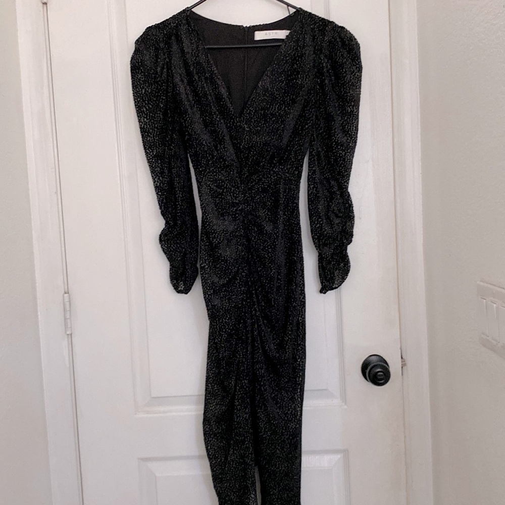 ASTR mid calf dress